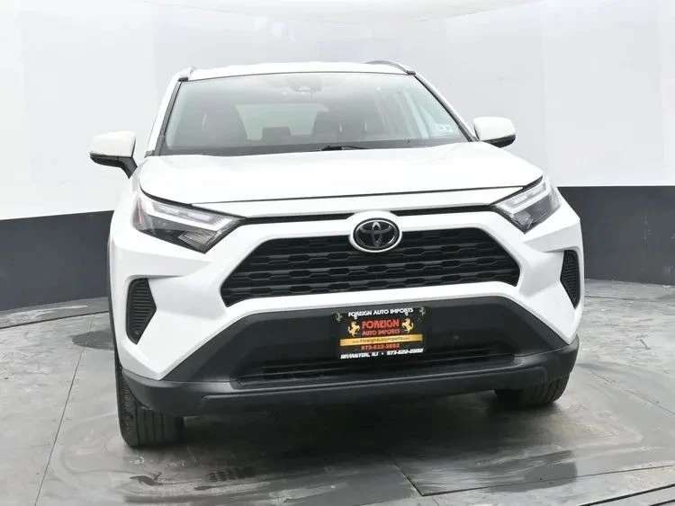 2022 Toyota RAV4 5th Gen - Image 3 of 12