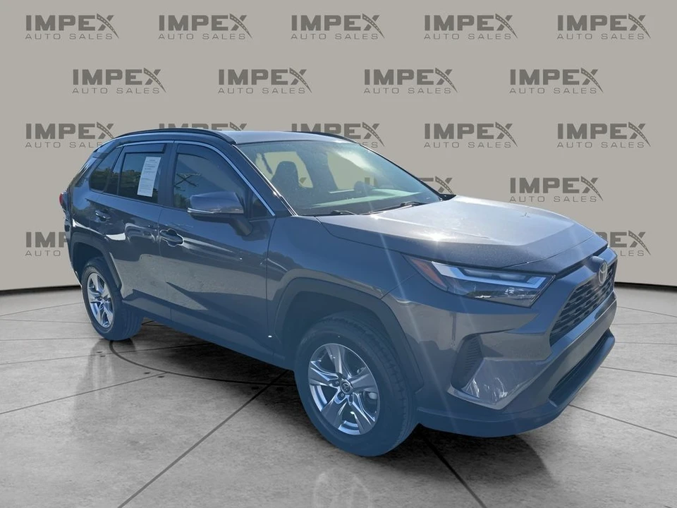 2022 Toyota RAV4 5th Gen - Image 7 of 12