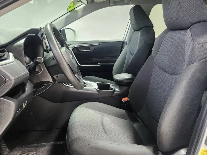 2022 Toyota RAV4 5th Gen - Image 11 of 12