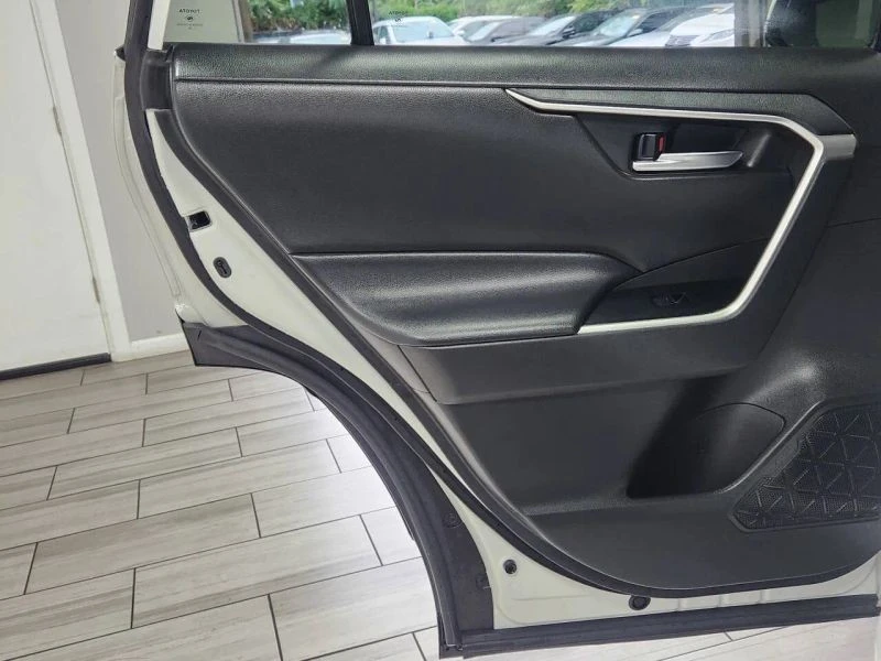 2022 Toyota RAV4 5th Gen - Image 12 of 12