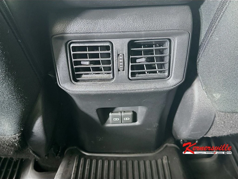 2022 Toyota RAV4 5th Gen - Image 21 of 21