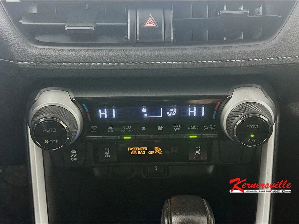 2022 Toyota RAV4 5th Gen - Image 18 of 21