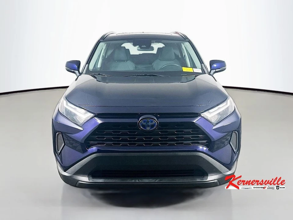 2022 Toyota RAV4 5th Gen - Image 2 of 21