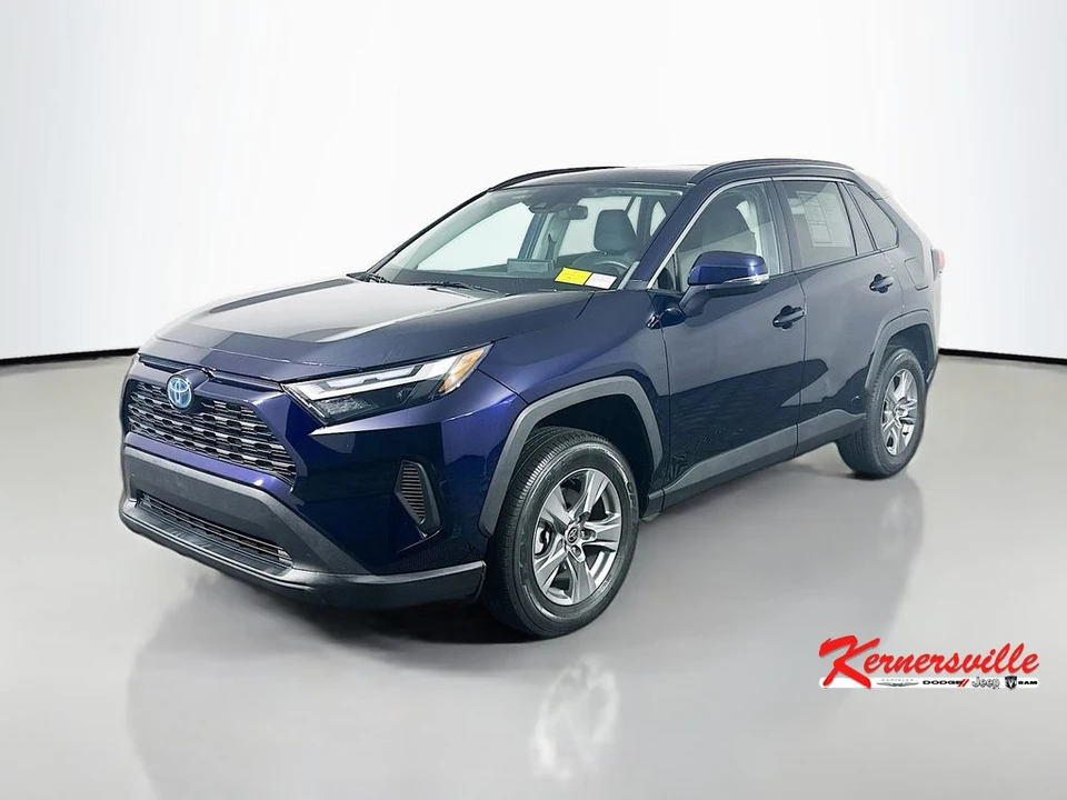 2022 Toyota RAV4 5th Gen - Image 3 of 21