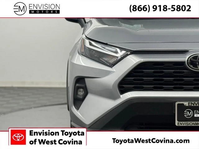 2022 Toyota RAV4 5th Gen - Image 4 of 12