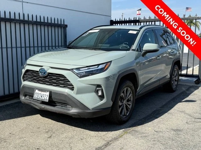 2022 Toyota RAV4 5th Gen - Image 2 of 9