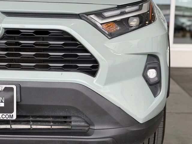 2022 Toyota RAV4 5th Gen - Image 5 of 21