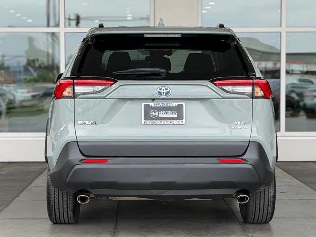 2022 Toyota RAV4 5th Gen - Image 12 of 21