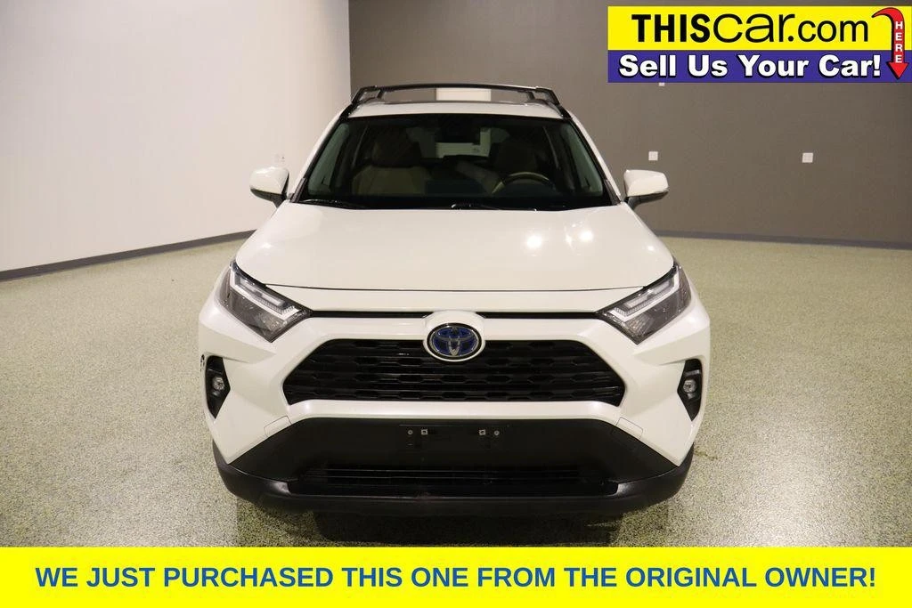 2022 Toyota RAV4 5th Gen - Image 2 of 12