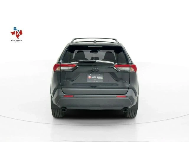 2022 Toyota RAV4 5th Gen - Image 8 of 12