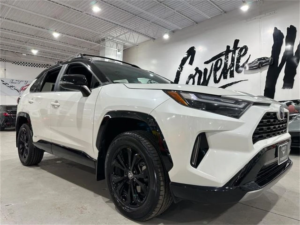 2022 Toyota RAV4 5th Gen - Image 21 of 30