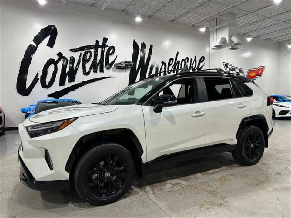 2022 Toyota RAV4 5th Gen - Image 27 of 30
