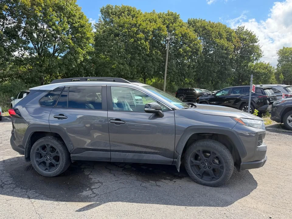 2022 Toyota RAV4 5th Gen - Image 3 of 10