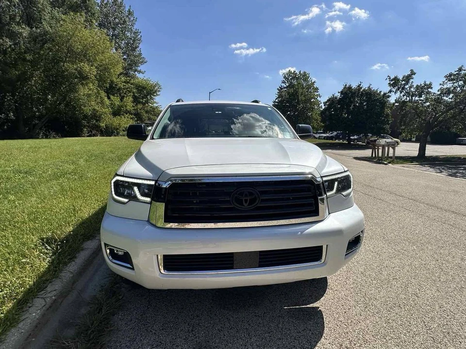2022 Toyota Sequoia 2nd Gen - Image 14 of 24