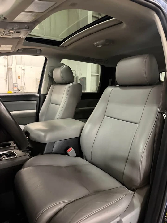 2022 Toyota Sequoia 2nd Gen - Image 7 of 9