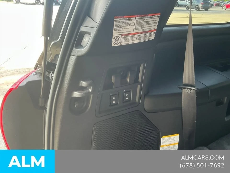 2022 Toyota Sequoia 2nd Gen - Image 13 of 17
