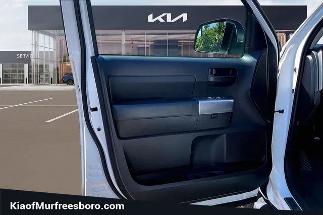 2022 Toyota Sequoia 2nd Gen - Image 18 of 20