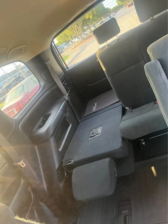 2022 Toyota Sequoia 2nd Gen - Image 7 of 10