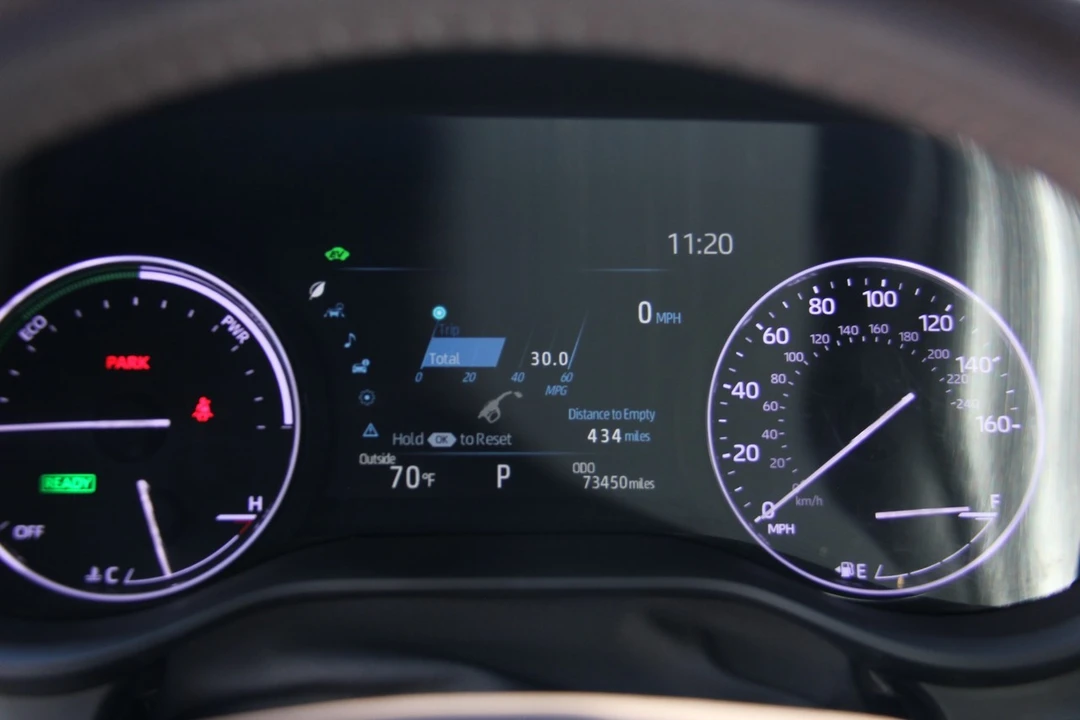 2022 Toyota Sienna 4th Gen - Image 20 of 21