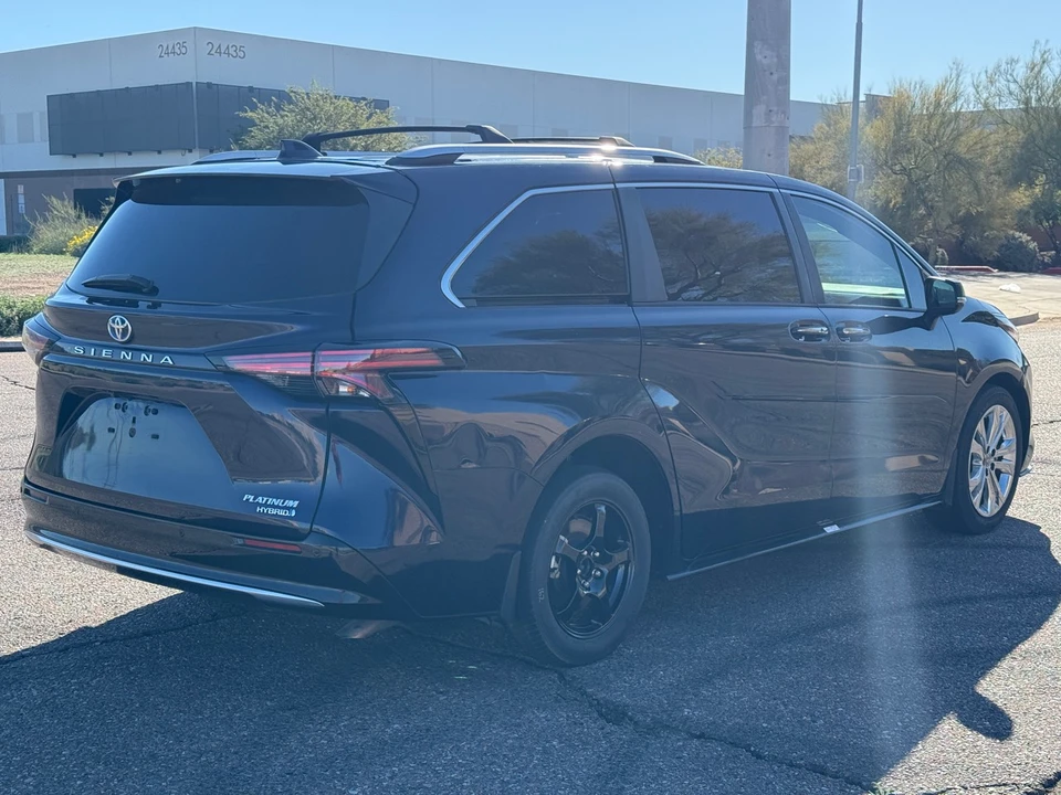 2022 Toyota Sienna 4th Gen - Image 7 of 20