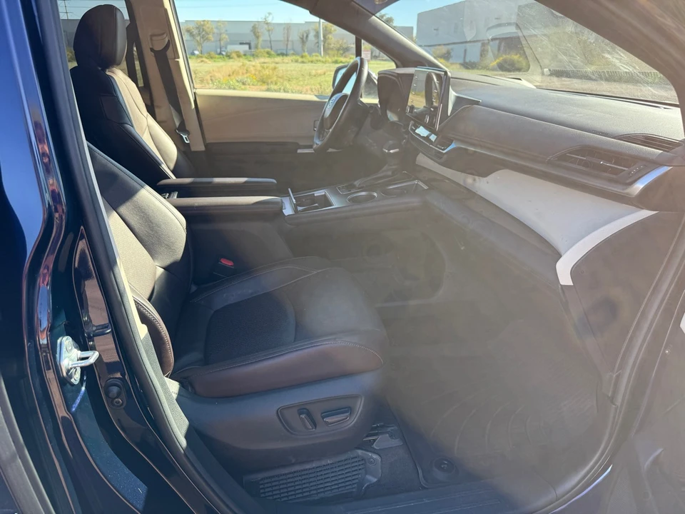 2022 Toyota Sienna 4th Gen - Image 20 of 20
