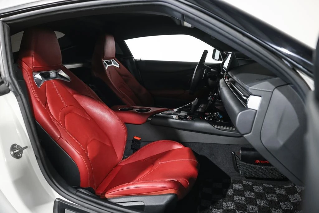 2022 Toyota GR Supra 5th Gen - Image 25 of 31