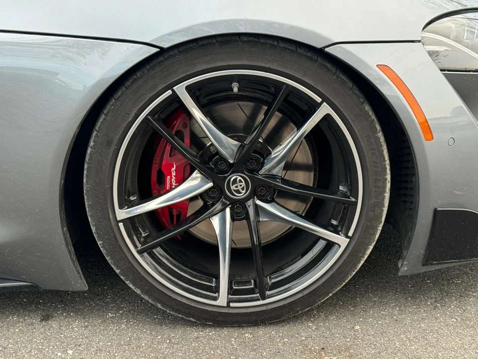 2022 Toyota GR Supra 5th Gen - Image 28 of 31