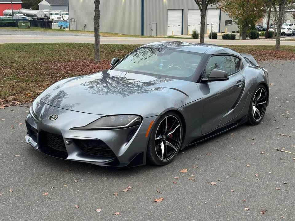 2022 Toyota GR Supra 5th Gen - Image 6 of 31