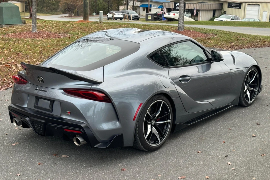 2022 Toyota GR Supra 5th Gen - Image 4 of 31