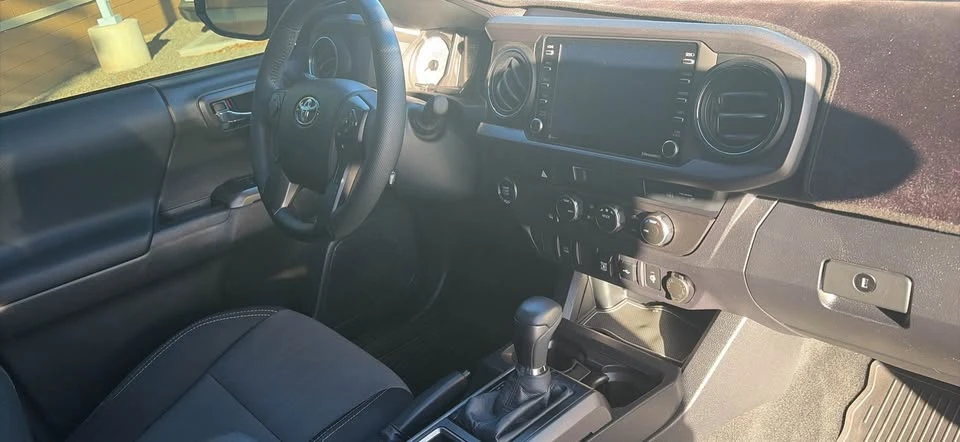 2022 Toyota Tacoma 3rd Gen - Image 5 of 8