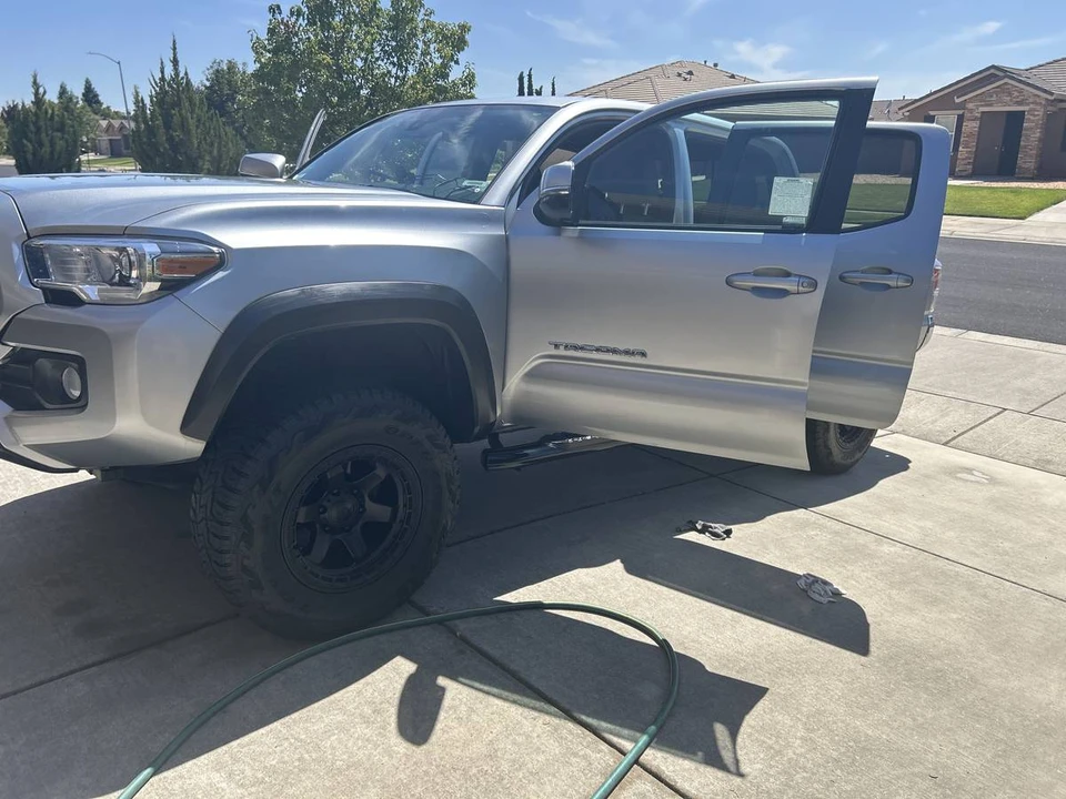 2022 Toyota 4Runner 5th Gen - Image 9 of 17