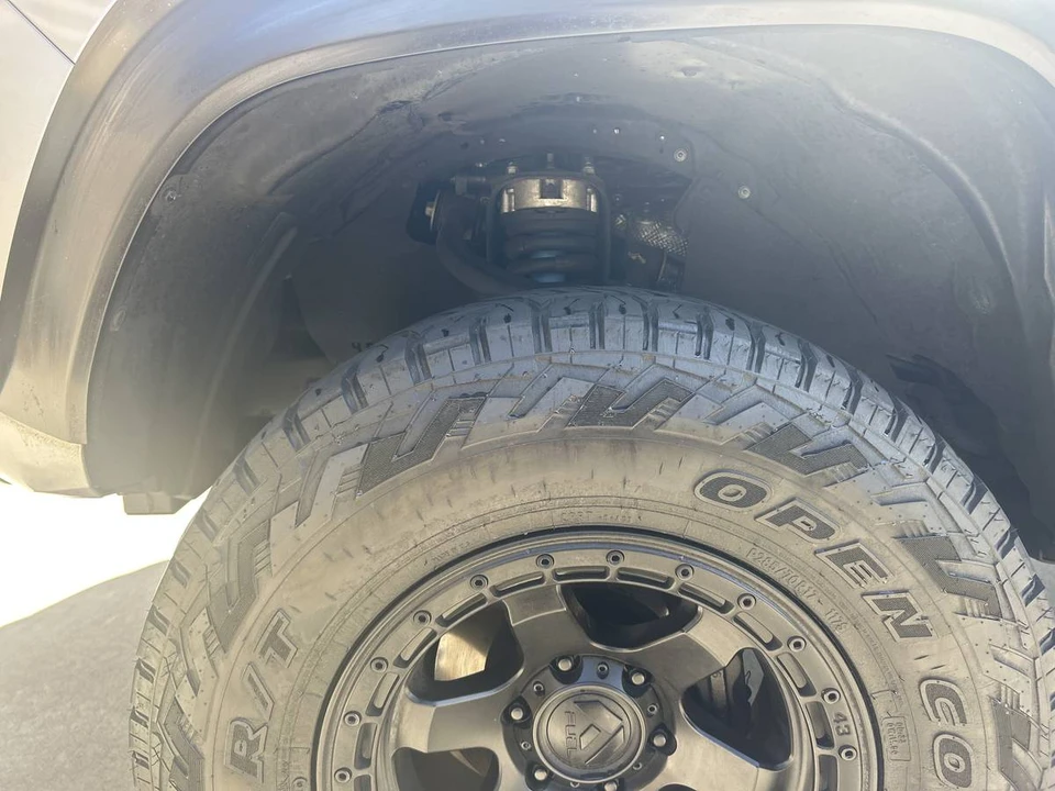 2022 Toyota 4Runner 5th Gen - Image 15 of 17