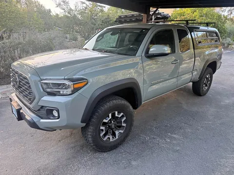 2022 Toyota Tacoma Access Cab TRD Off-Road Pickup 4D 6 ft
