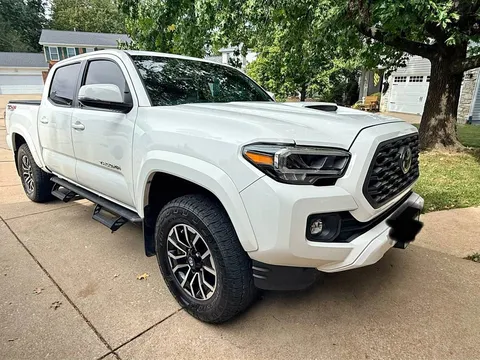 2022 Toyota Tacoma Double Cab TRD Sport Pickup 4D 5 ft