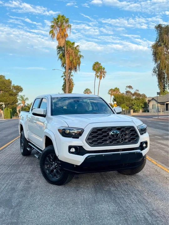 2022 Toyota Tacoma 3rd Gen - Image 6 of 9
