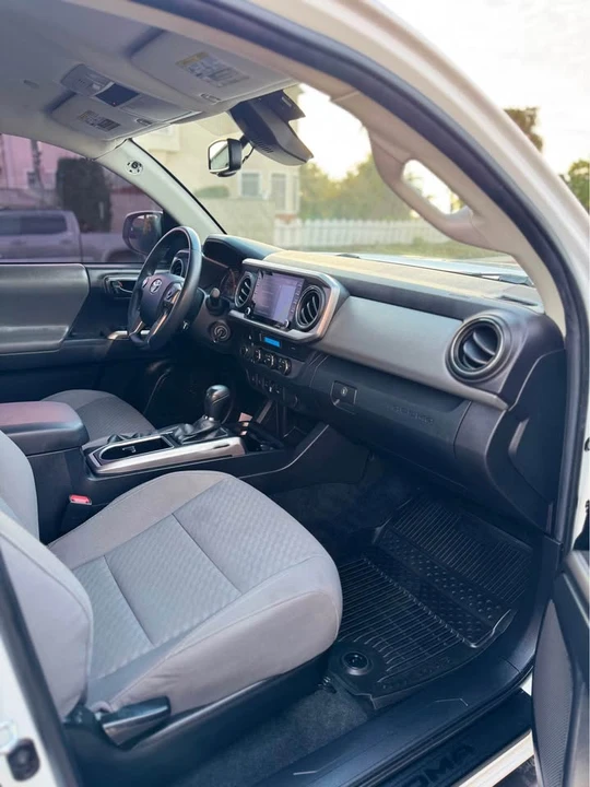 2022 Toyota Tacoma 3rd Gen - Image 4 of 9