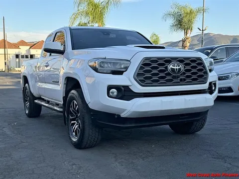 2022 Toyota Tacoma SR5 V6 TRD Sport