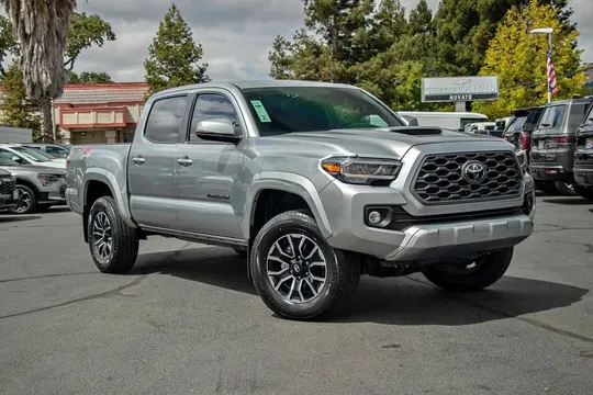2022 Toyota Tacoma TRD Sport