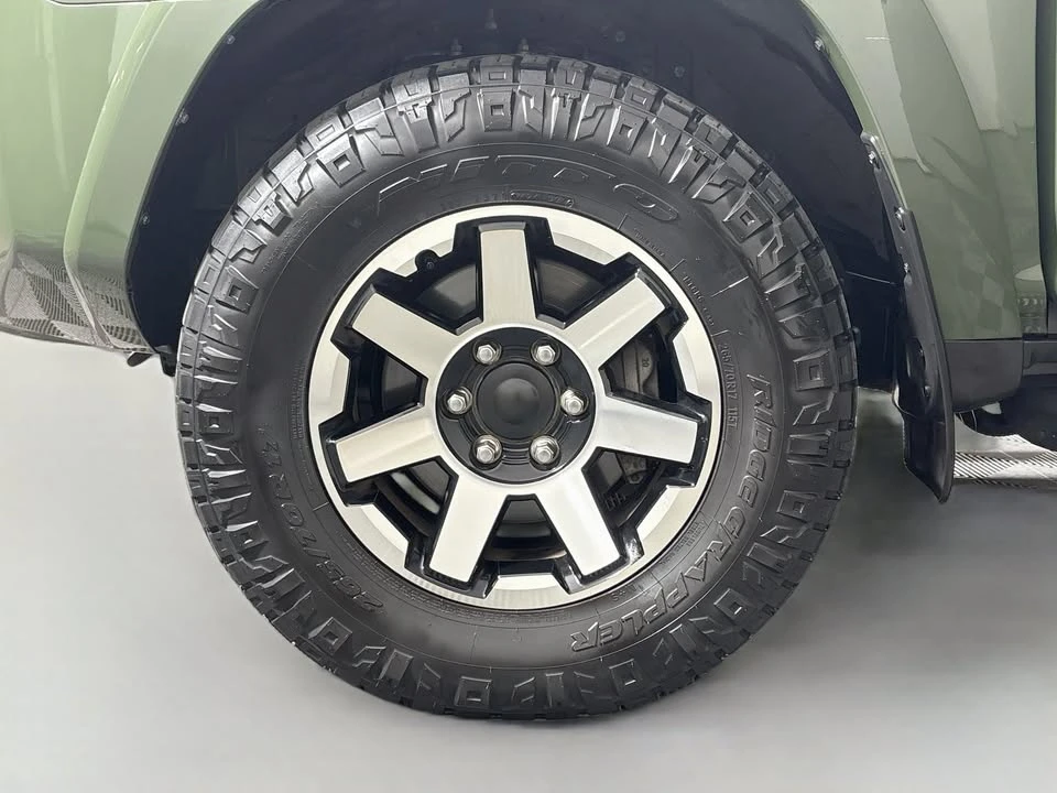 2022 Toyota 4Runner 5th Gen - Image 8 of 20