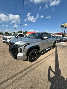 2022 Toyota Tundra CrewMax LIMITED TRD OFF-ROAD 4X4