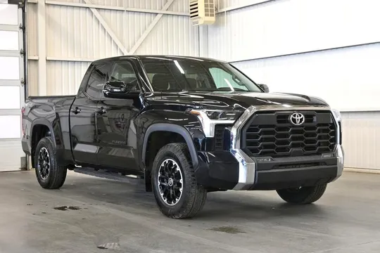 2022 Toyota Tundra SR5 Double Cab 4x4 Caisse Longue TRD Off Road