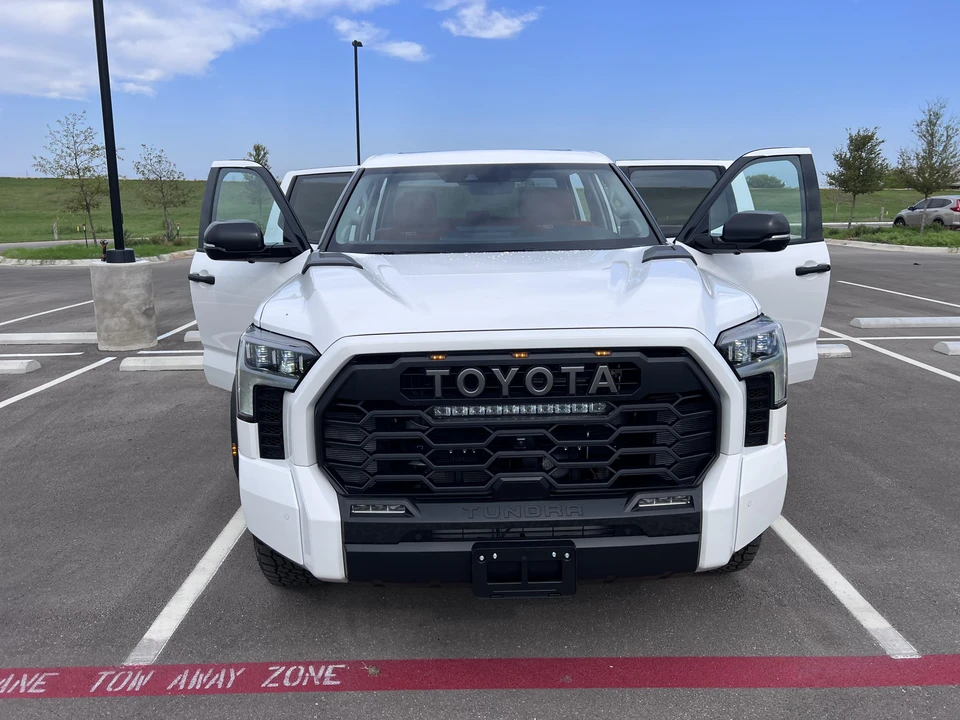 2022 Toyota Tundra 3rd Gen - Image 9 of 31