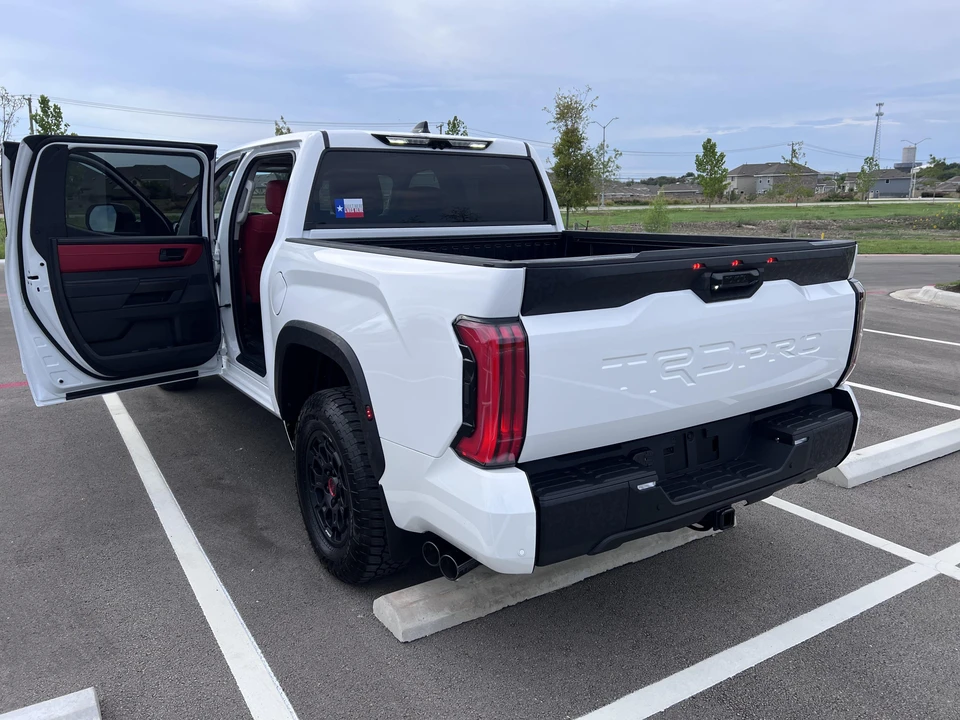 2022 Toyota Tundra 3rd Gen - Image 10 of 31