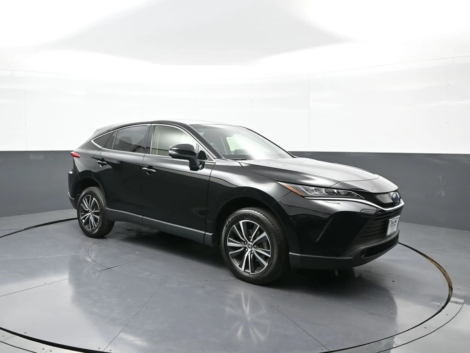 2022 Toyota Venza - Image 4 of 21