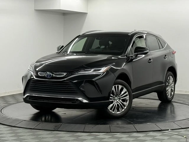 2022 Toyota Venza - Image 2 of 12