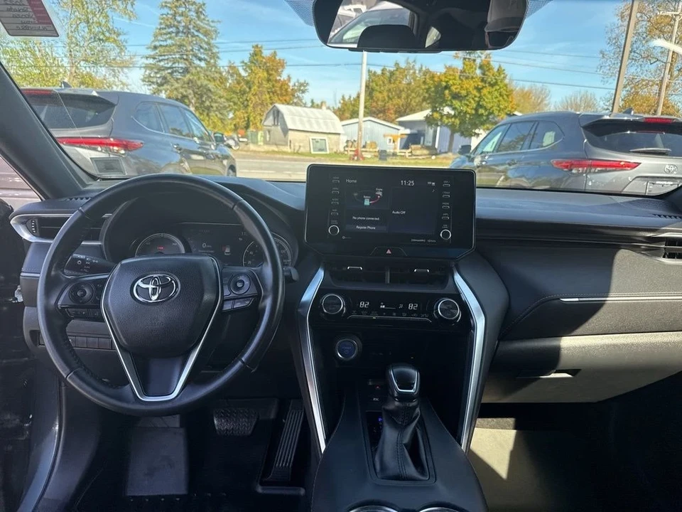 2022 Toyota Venza - Image 12 of 12