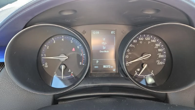 2022 Toyota C-HR - Image 11 of 18