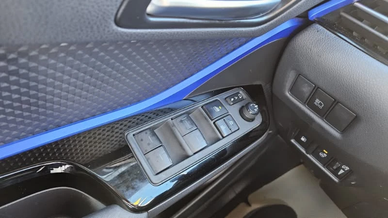 2022 Toyota C-HR - Image 17 of 18