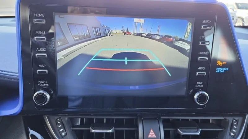 2022 Toyota C-HR - Image 13 of 18