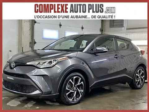 2022 Toyota C-HR XLE Premium